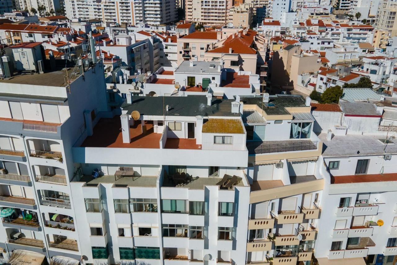 View 2 Bdr W/balcony By Lovelystay * Armacao de Pera